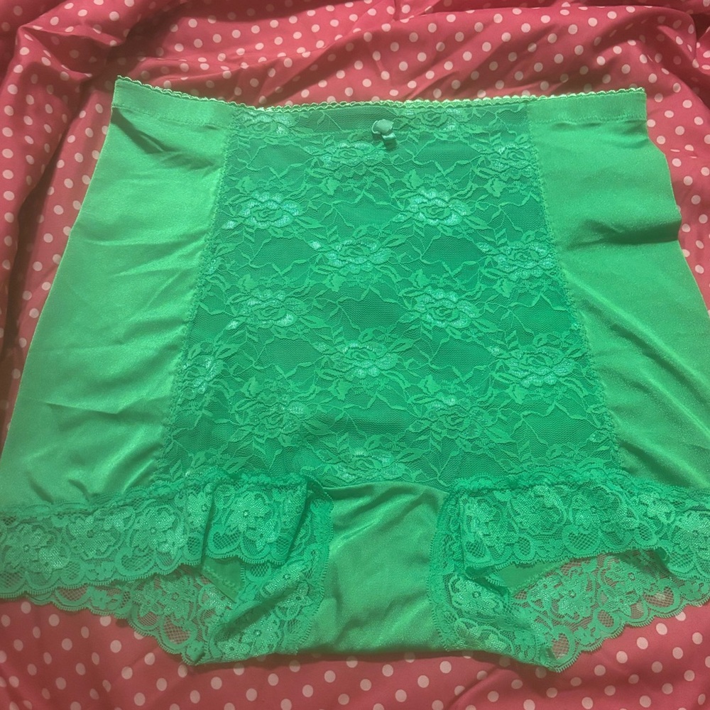 Shear Shapewear Brilliant Green Size 2X